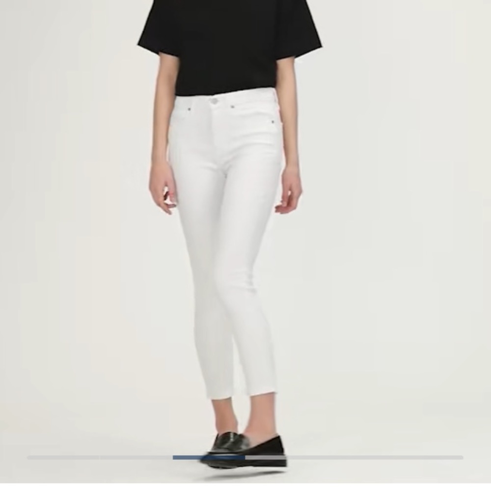 High Rise True Skinny Jeans